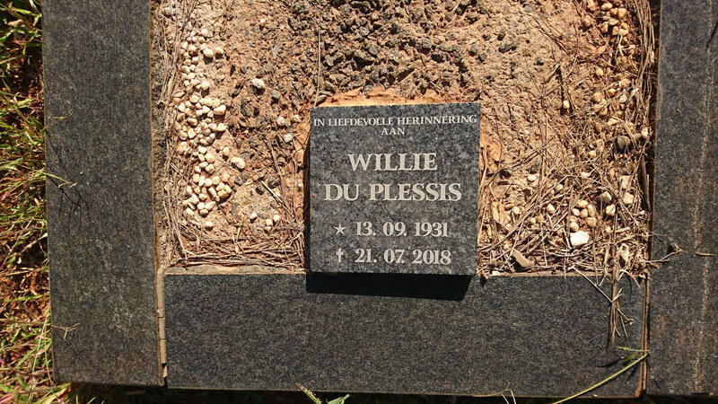 PLESSIS Willie, du 1931-2018