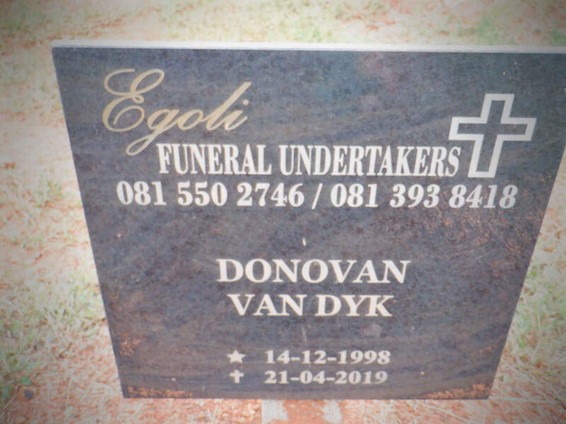 DYK Donovan, van 1998-2019