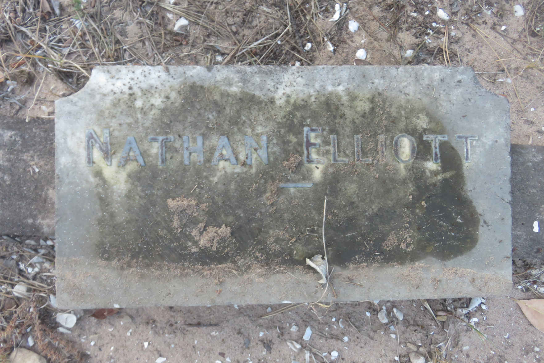 ELLIOTT Nathan 1847-1894 & Margaret 1844-1912