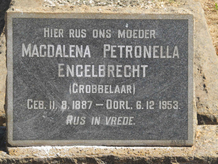 ENGELBRECHT Magdalena Petronella nee GROBBELAAR 1887-1953