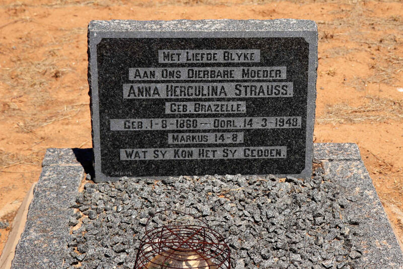 STRAUSS Anna Herculina nee BRAZELLE 1860-1948
