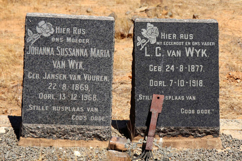 WYK L.C., van 1877-1918 & Johanna Sussanna Maria JANSEN VAN VUUREN 1869-1968