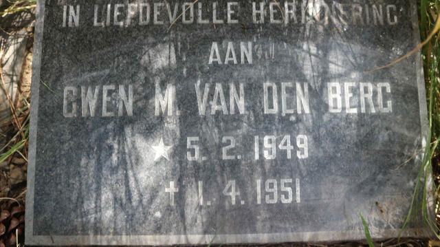 BERG Gwen M., van den 1949-1951