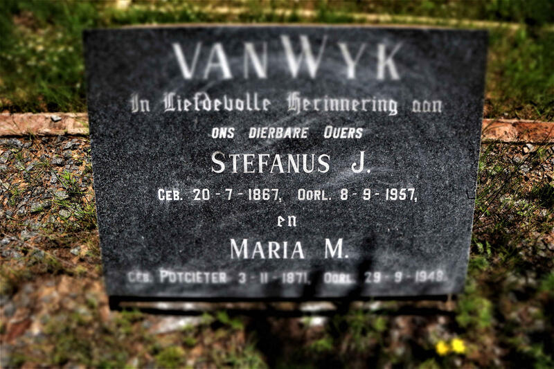 WYK Stefanus J., van 1867-1957 & Maria M. 1871-1948