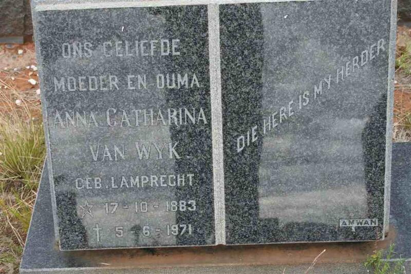 WYK Anna Catharina, van nee LAMPRECHT 1883-1971