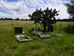 North West, SWARTRUGGENS district, Kwaggashoek 448_5, farm cemetery