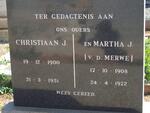 ? Christiaan J. 1900-1951 & Martha J. V.D. MERWE 1908-1972