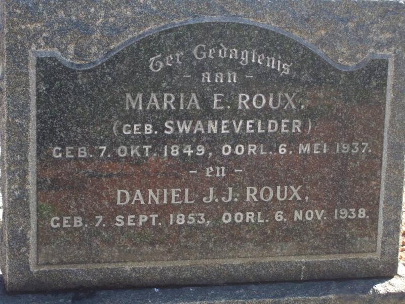 ROUX Daniel J.J. 1853-1938 & Maria E. SWANEVELDER 1849-1937