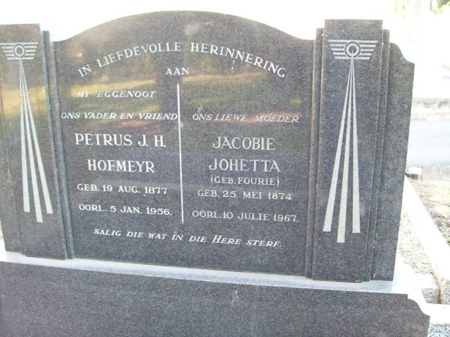 HOFMEYR Petrus J.H. 1877-1956 & Jacoba Johetta FOURIE 1874-1967