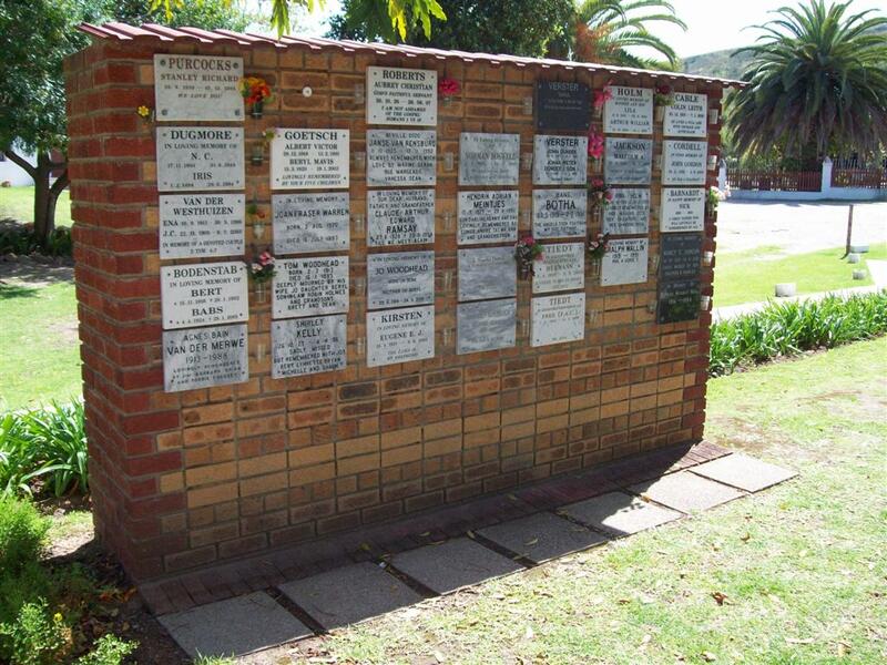 3. Overview on the old memorial wall at the Church