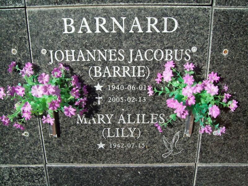 BARNARD Johannes Jacobus 1940-2005 & Mary Aliles 1942-