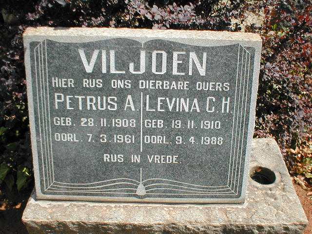 VILJOEN Petrus A. 1908-1961 & Levina C.H. 1910-1988