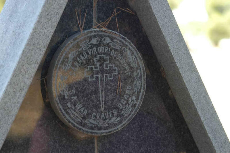 6. S.A. War Graves Board - Plaque