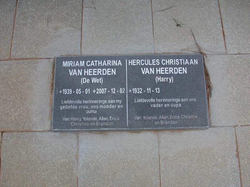 HEERDEN Hercules Christiaan, van 1932- & Miriam Catharina DE WET 1939-2007