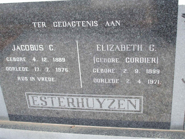 ESTERHUYZEN Jacobus C. 1889-1976 & Elizabeth G. CORDIER 1899-1971