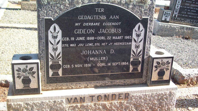 TONDER Gideon Jacobus, van 1888-1963 & Johanna D. MULLER 1891-1984