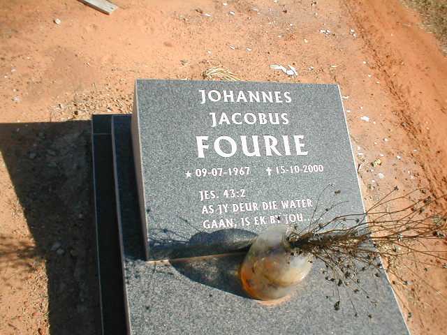 FOURIE Johannes Jacobus 1967-2000
