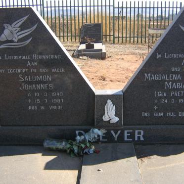DREYER Salomon Johannes 1943-1987 &amp; Magdalena Josina Maria PRETORIUS 1948-