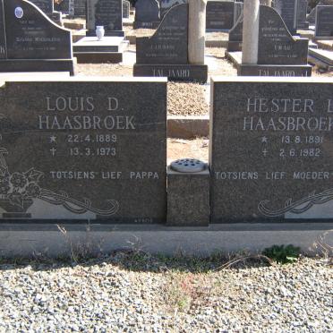 HAASBROEK Louis D. 1889-1973 &amp; Hester L.E. 1891-1982