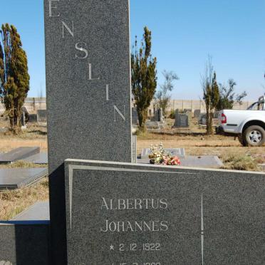 E - Surnames :: Vanne - E