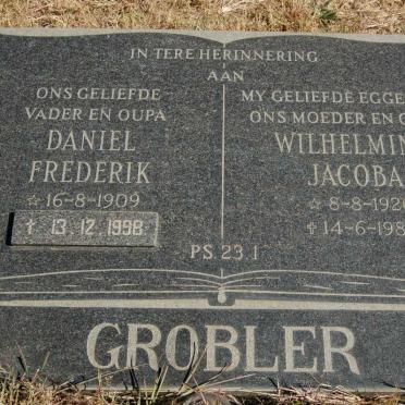 GROBLER Daniel Frederik 1909-1998 &amp; Wilhelmina Jacoba 1920-1980