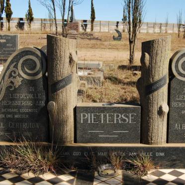 PIETERSE Albertus Bernardus 1894-1975 &amp; Machel Gertruida 1906-1968