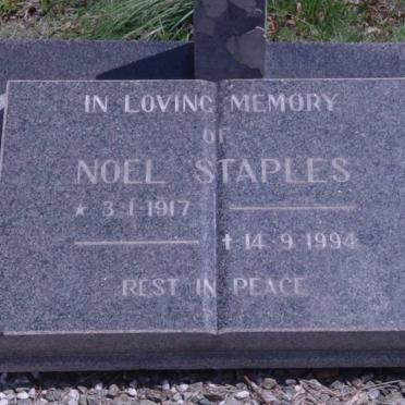 STAPLES Noel 1917-1994