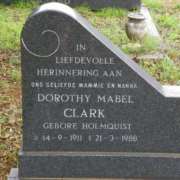 CLARK Dorothy Mabel nee HOLMQUIST 1911-1988