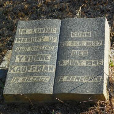 KAUFFMAN Yvonne 1937-1945