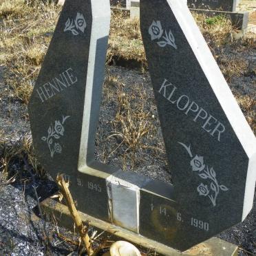 KLOPPER Hennie 1945-1990