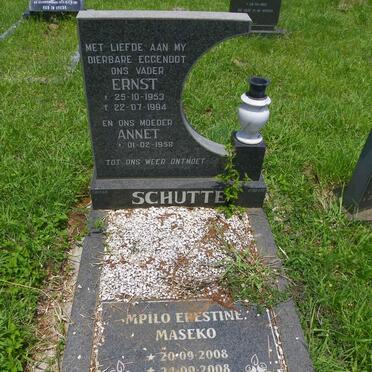 SCHUTTE Ernst 1953-1994 &amp; Annet 1958- :: MASEKO Mpilo Erestine 2008-2008