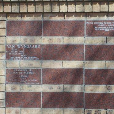 Mpumalanga, BETHAL, Nederduitsch Hervormde Kerk, Gedenkmuur