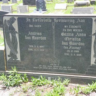 HEERDEN Andries, van 1887-1961 &amp; Gezina Anna Christina FOURIE 1886-1959