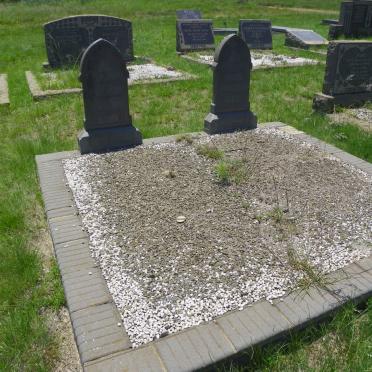 HOGAN Martin 1880-1965 &amp; Dina Christina KOEKEMOER 1888-1957