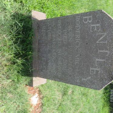 BENTLEY Roderick Michael 1935-2000