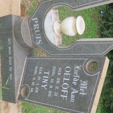 PRUIS  Oeloff 1931-1988 &amp; Tiny 1929-2014