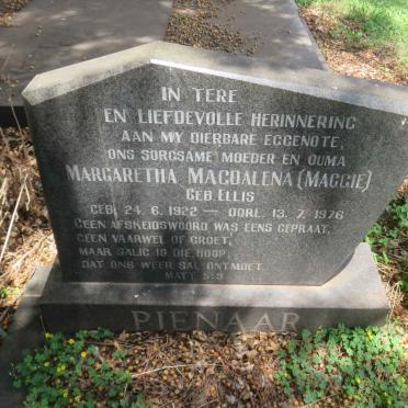 PIENAAR Margaretha Magdalena nee ELLIS 1922-1976