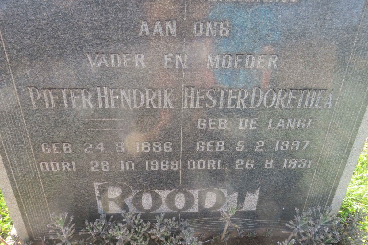 ROODT Pieter Hendrik 1886-1969 &amp; Hester Dorethea DE LANGE 1897-1931