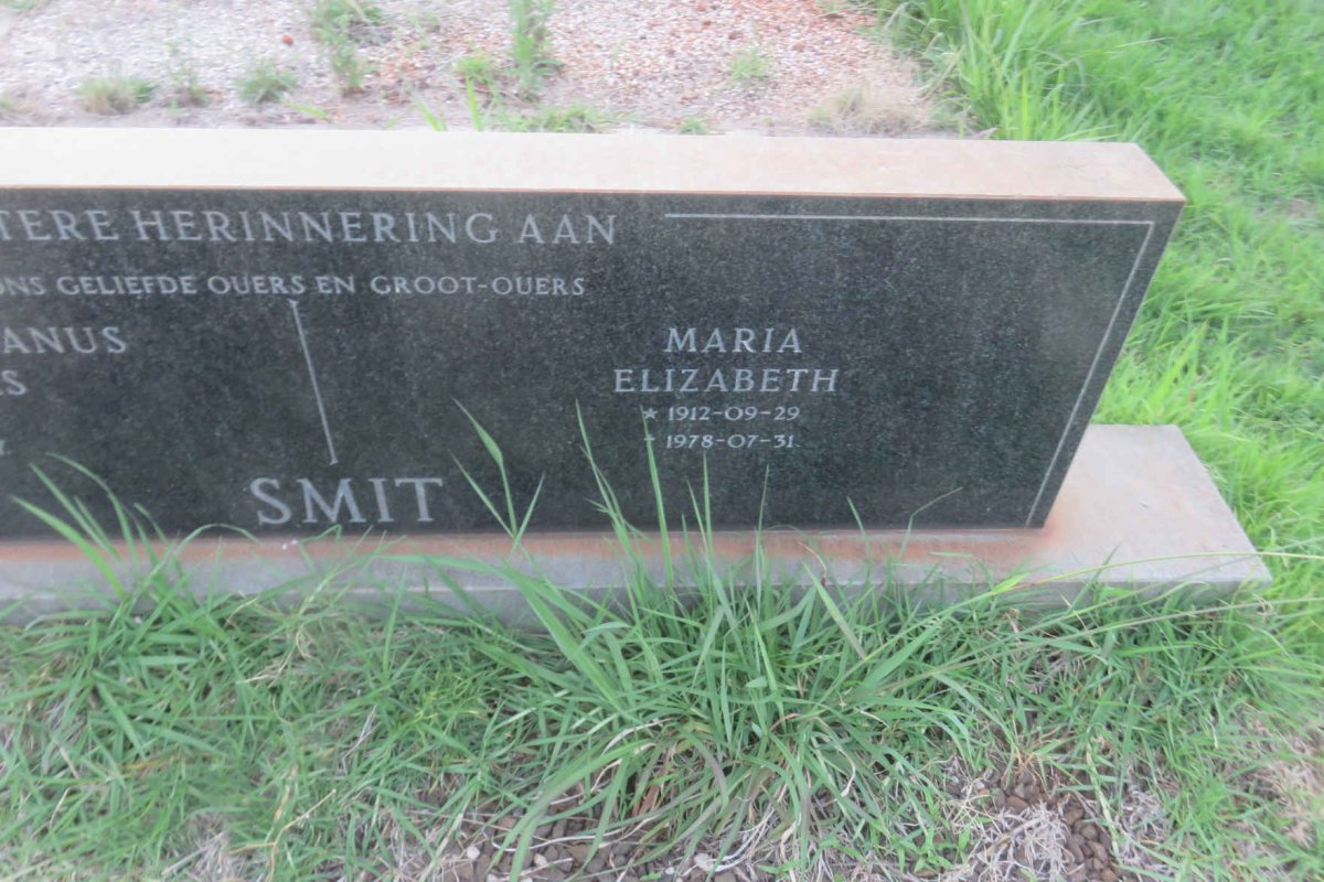 SMIT Cornelis Hermanus Zacharias 1915-1981 & Maria Elizabeth 1912-1978 _1