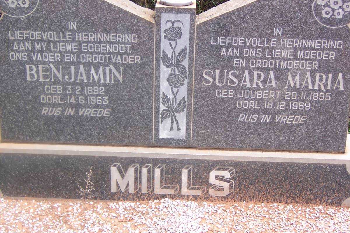 MILLS Benjamin 1892-1963 &amp; Susara Maria JOUBERT 1895-1969
