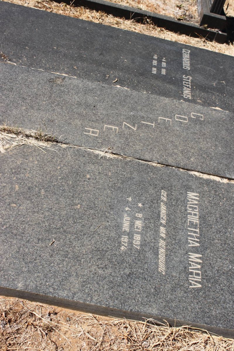 COETZER Gerhardus Stefanus 1895-1979 &amp; Magrietha Maria JANSEN VAN RENSBURG 1897-1974