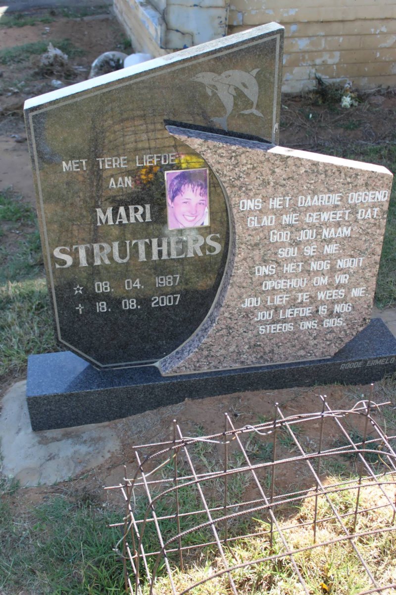 STRUTHERS Mari 1987-2007