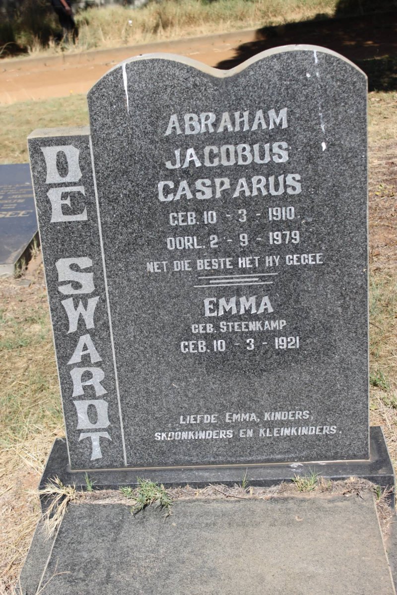 SWART Abraham Jacobus Casparus 1910-1979 &amp; Emma STEENKAMP 1921-
