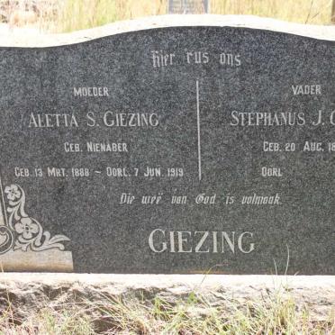 GIEZING Stephanus J. 1876- &amp; Aletta S. NIENABER 1888-1919