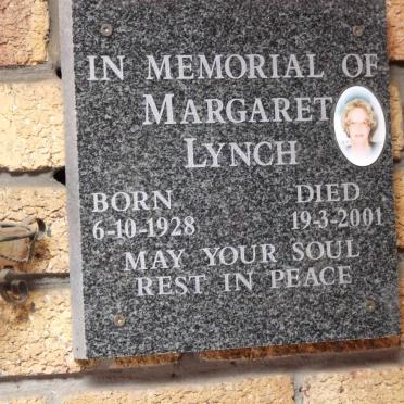 LYNCH Margaret 1928-2001