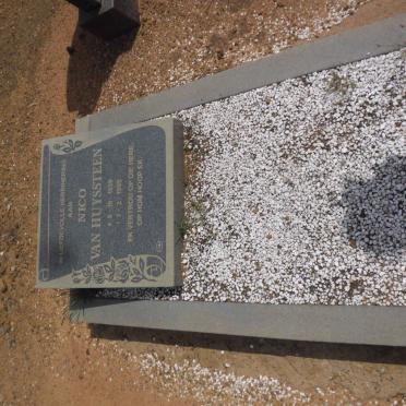 HUYSSTEEN Nico, van 1939-1995