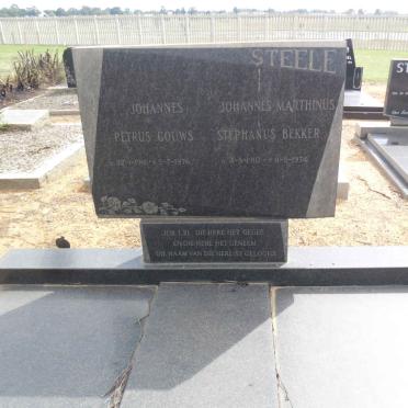 STEELE Johannes Marthinus Stephanus Bekker 1910-1974 :: STEELE Johannes Petrus Gouws 1916-1976