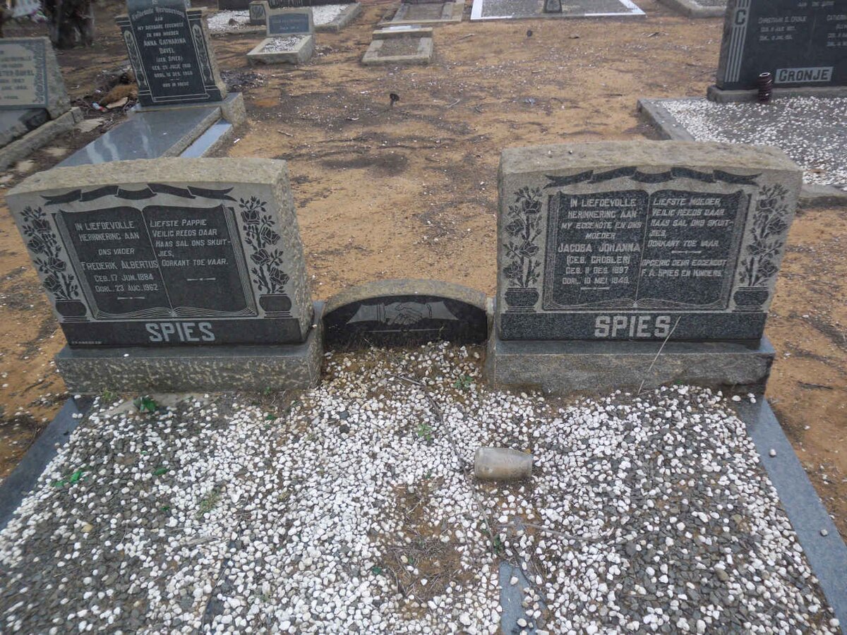 SPIES Frederik Albertus 1884-1962 &amp; Jacoba Johanna GROBLER 1887-1949