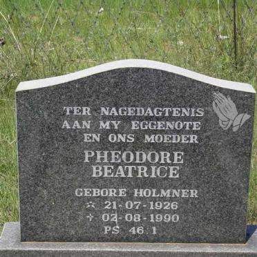 STRYDOM Pheodore Beatrice nee HOLMNER 1926-1990