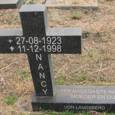 LANDSBERG Nancy, von 1923-1998